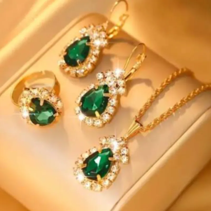 Jewelry & Accessories