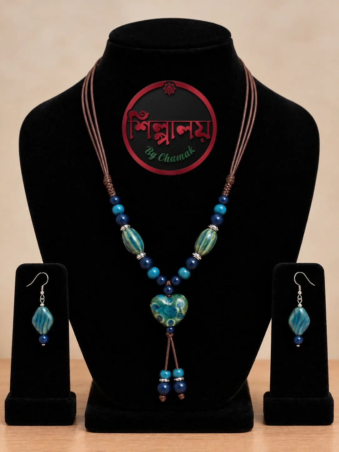 Ethnic Style Necklace Set hover